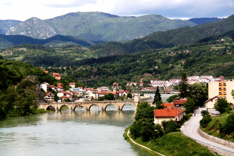 Bosnië & Herzegovina (23)