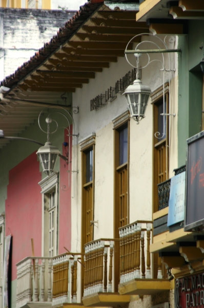 Ecuador (80)