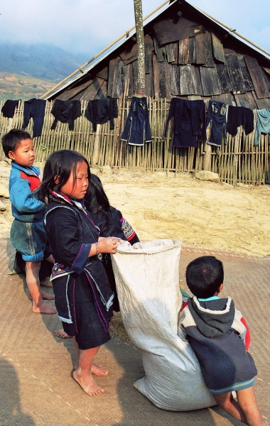 Vietnam (112)