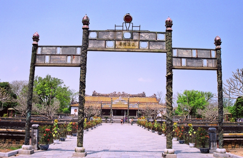 Vietnam (72)