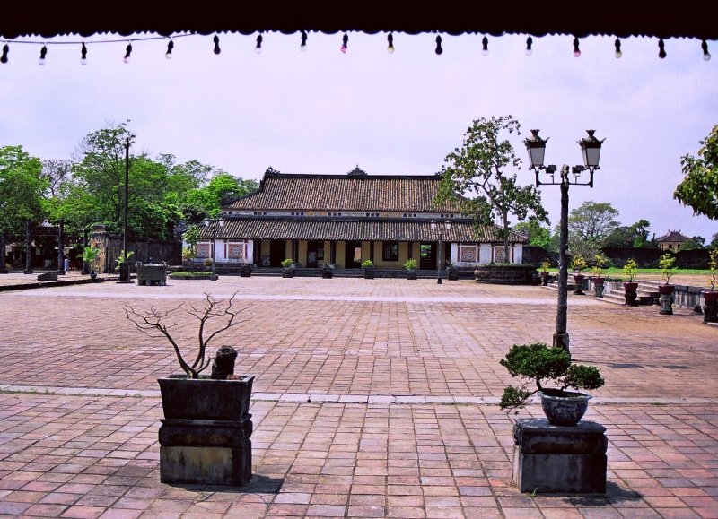 Vietnam (79)